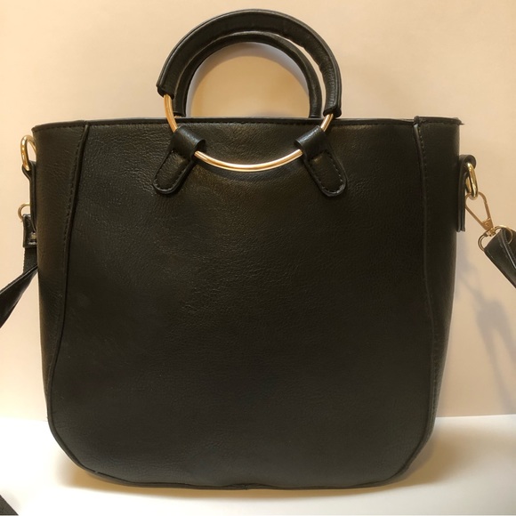 Gorgeous Black Shoulder/Crossbody Bag NWOT - Picture 3 of 10